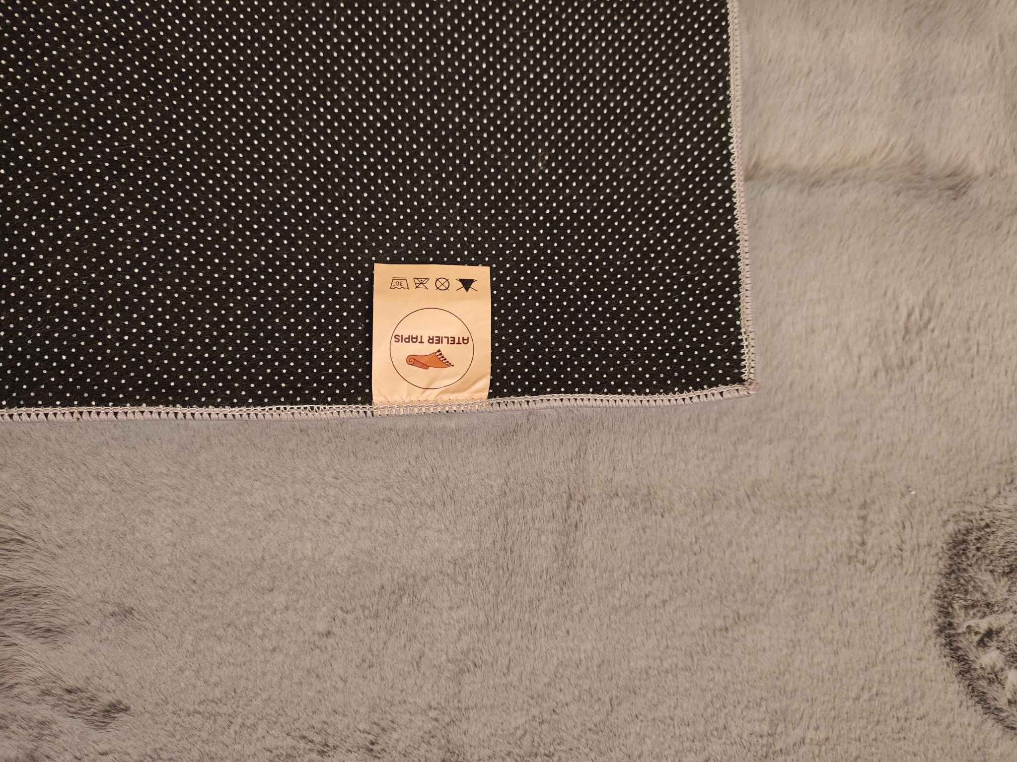 Extra doux - Tapis doux uni TAUPE E3
