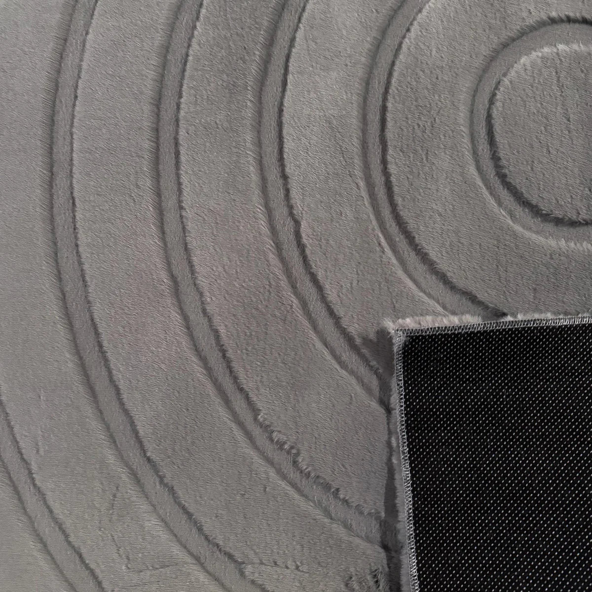 Carved - Tapis doux et élégant C1 Gris