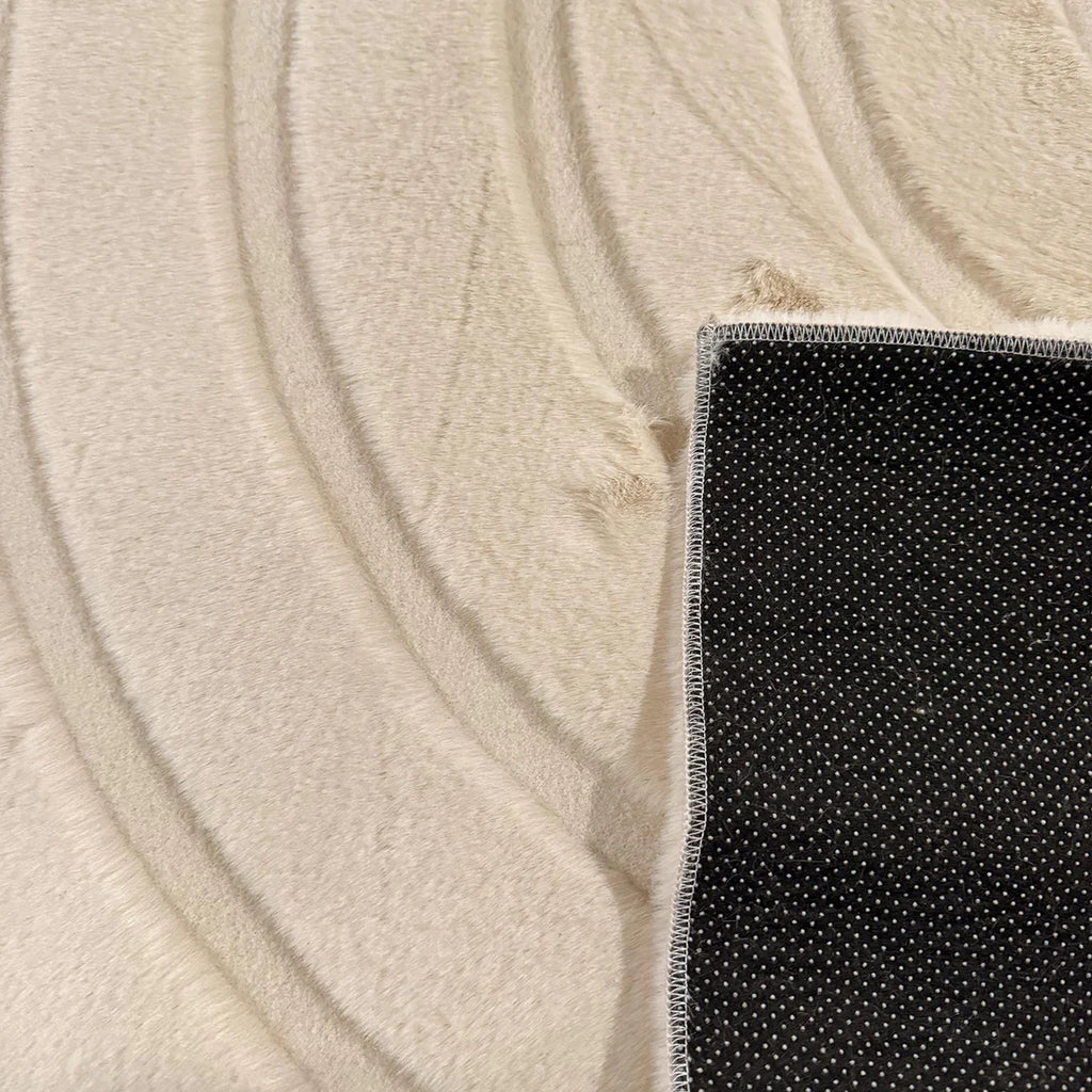 Carved - Tapis doux et élégant C2 Beige