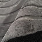 Carved - Tapis doux et élégant C2 Gris