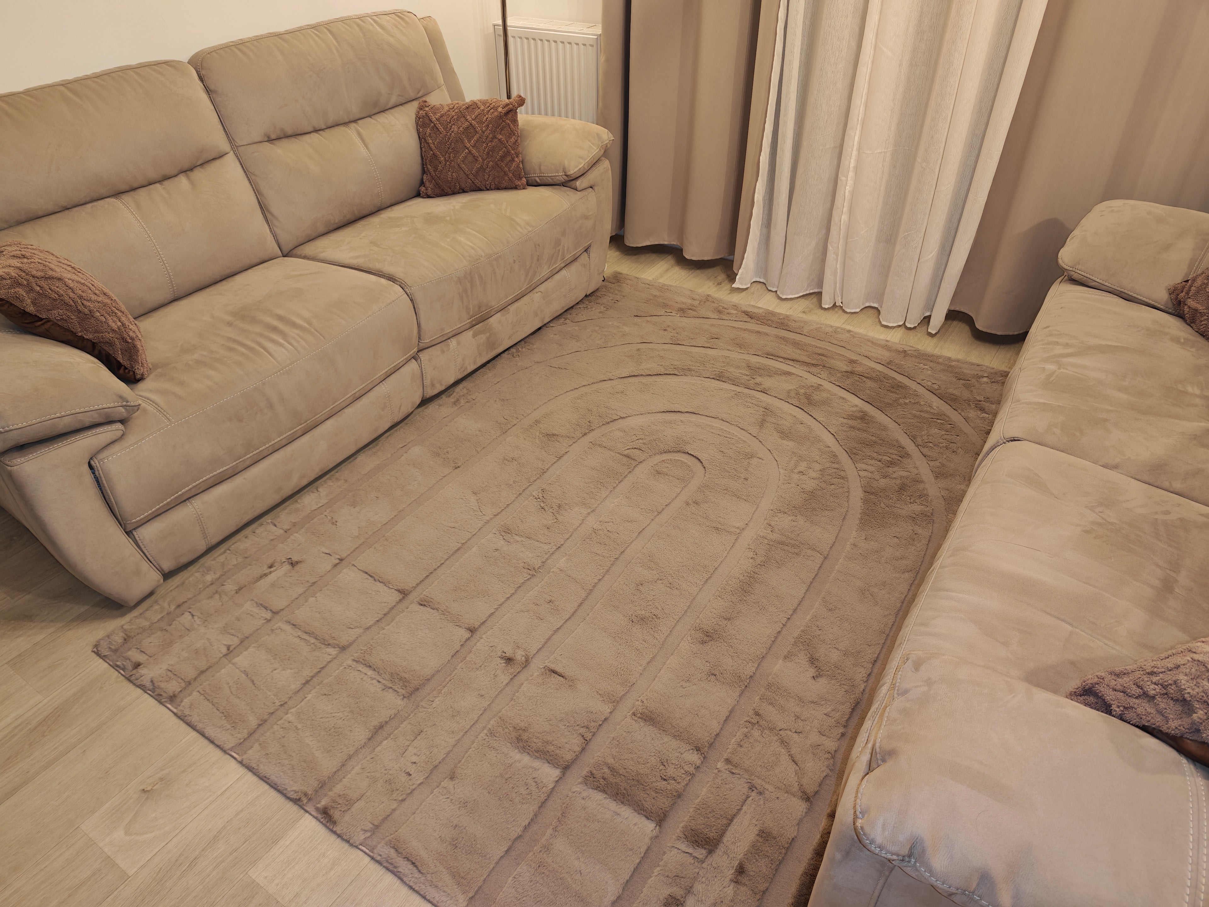 Carved - Tapis doux et élégant C3 Taupe